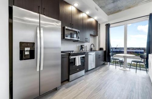 Channel District Apartment | 1BD in Channelside District | Perfect Remote Work