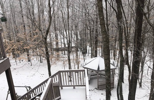 Charter Hills House | ★ 1mi to Beech Mtn ★ Fireplace ★ Fast Wifi ★