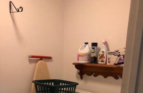 Charter Hills House | ★ 1mi to Beech Mtn ★ Fireplace ★ Fast Wifi ★
