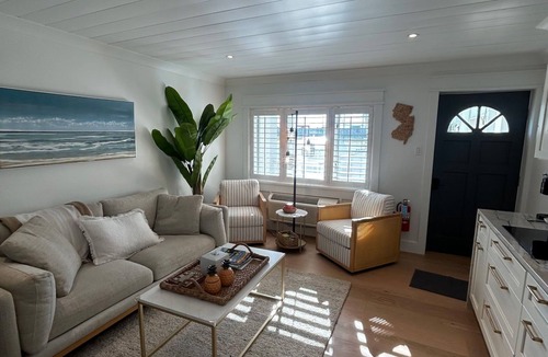 Avalon Condo | 1st floor, 2-bed unit in Avalon beach block Merrimac Condo complex w pool