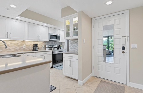 Longboat Key Condo | 2/2 Condo, Beach/Pools/Fitness/Tennis