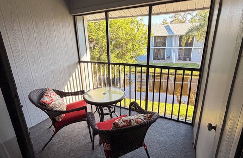 Bayshore Gardens Apartment | 2-bedroom/2bath apartment in delightful Bradenton with AC, Pool, fitness room