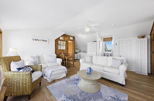 Ship Bottom Condo | 2 bedroom accommodation in Ship Bottom