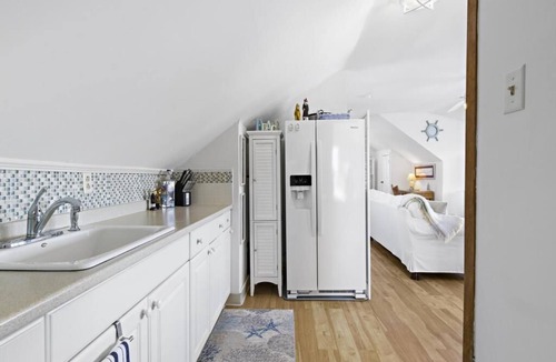 Ship Bottom Condo | 2 bedroom accommodation in Ship Bottom