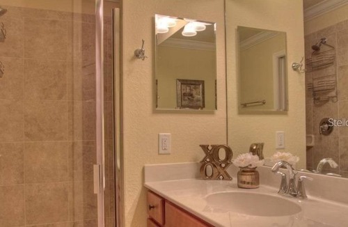 Braden River Condo | 2 Bedroom Condo 319518 by Houzlet