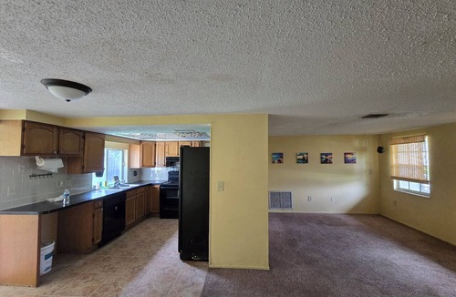 Port Richey House | 2-bedroom house in peaceful Port Richey with cool AC