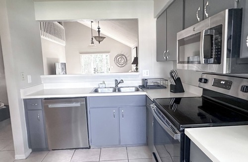 Port Orange House | 2 Bedroom plus Loft 2 Bath Close to Beach, Dining, & Speedway