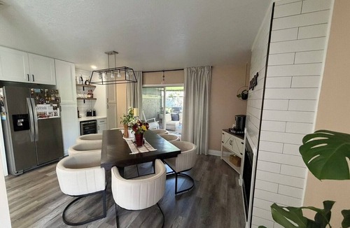 Greater Northdale House | 2-bedroom townhome in fantastic Carrollwood Tampa with 2.5 bathrooms and office.