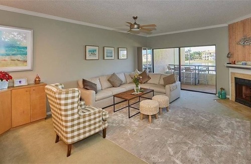 Tierra Verde House | 2 Bedroom Townhome 93957 by Houzlet