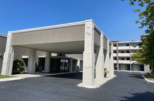 West Columbia Apartment | 2 Full Beds|Non-Smoking,Kitchen