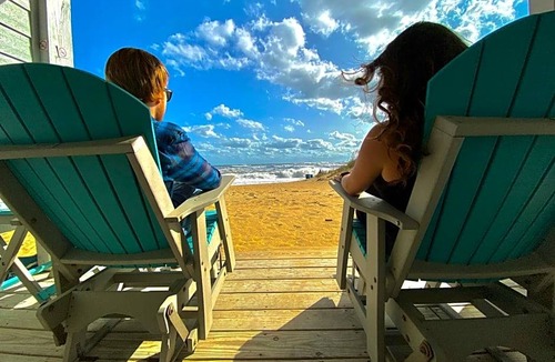 Kill Devil Hills Hotel | 2-Star Hotel ∙ John Yancey Oceanfront Inn
