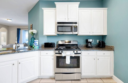 Loughman House | 20 min to Disney , Epic , Star Wars , Gameroom ,Pool Luxe dw7