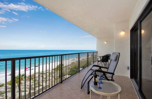 Madeira Beach Condo | 20% Off Nightly Rate This August! 25% Off Nightly Rate If You Book 1-28 August!