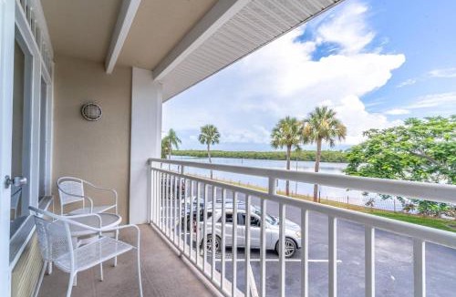 Ruskin House | 201 Little Harbor Inn