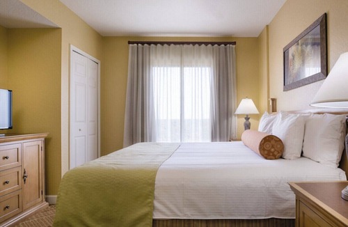 Florida Central Atlantic Coast Resort | 2BR-Dlx Inside Disney Gates-5 Pools, 2 Lazy Rivers, SPLASH pad, Mini Golf & More