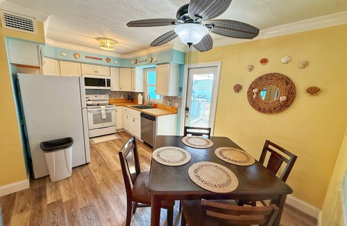 Port Canaveral House | 2BR Oceanfront Townhouse w/private beach access