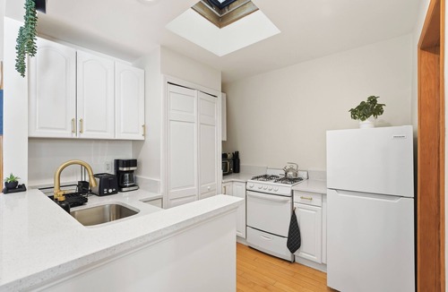 Weehawken Apartment | 2BR w/NYC Views, 1-Stop to Manhattan, 15-Mins to FIFA Stadium