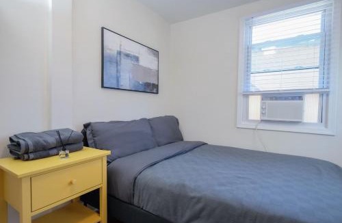 Lower Vailsburg Apartment | 2BR w private patio in Ironbound NYC, EWR, MetLife