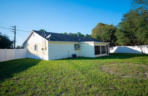 Deltona Lakes House | 3/2 Sunny Deltona Retreat