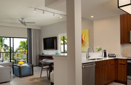 Four Corners Resort | 3 Bed 2 Bath, Full Service Resort & Water Park Near Disney