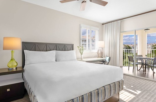Williamsburg Resort | 3-bedroom Condo @ Marriott Grand Vista in Orlando during ThanksgivingWeek