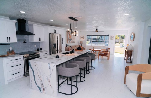 St. Petersburg House | 3-bedroom house in gorgeous St. Petersburg with AC