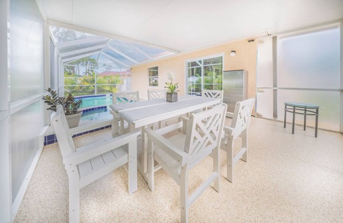 Park East House | 3-bedroom house in lovely Sarasota with heated pool