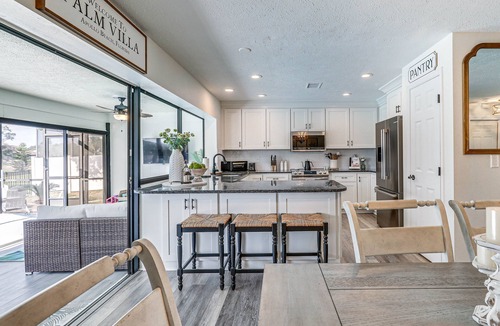 Apollo Beach House | 3 Mi to Apollo Beach Preserve! Home w/Heated Pool
