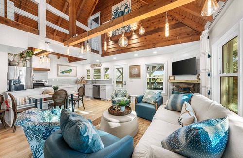 Panama City Beach Ski Chalet | 30A | Bikes | Private Dock | Firepit | Kayaks