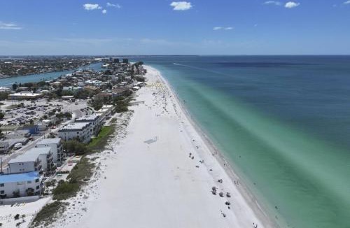 Treasure Island House | 323 - Island Inn