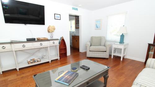 West Cape May House | 324 First Ave