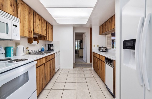 Quail Forest Condo | 3BR/2BA Monthly Rental in Oldsmar near Honeymoon Island, Palm Harbor, and Dunedin