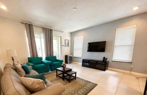 Four Corners House | 3BR Home w Pool Near Disney