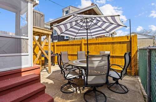 Ventnor City Apartment | 3br Newly Renovated Beach House Sleeps 10