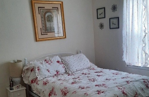 Groveland House | 4 bedroom house near Disney, beaches and state parks. Handicap accessible.