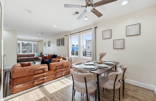 West New York Apartment | 4BR- 2BathParking- Times Sq & MetLife - FIFA 2026