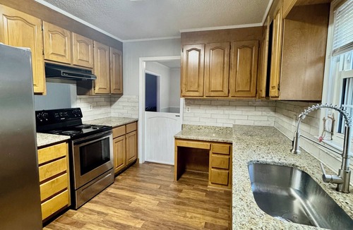 Clemson House | 4BR Clemson Retreat:Safe, Quiet Street Near Campus & Parks