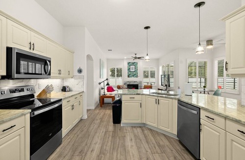 Palm Coast House | 4BR Family Retreat with Pool, Lanai, Bikes & Games