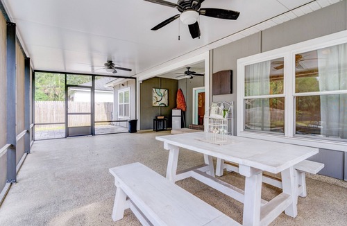 Golden Glades - The Woods House | 4BR Pool Near Jax Beach | Good Morning Rentals