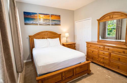Bellavida House | 4BR Pool Townhome at Bella Vida Resort