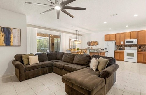 Bellavida House | 5 BD/3.5 BA/Bella Vida (361 LF)
