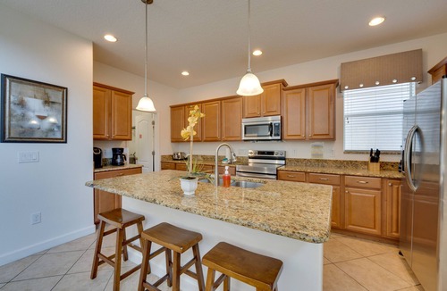Calabria House | 5 Mi to Walt Disney World! Gem w/Resort Perks