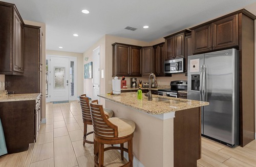 West Kissimmee Cottage | 520-8-ld-large Movie&game Room