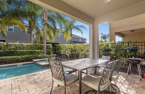 West Kissimmee Cottage | 520-8-ld-large Movie&game Room