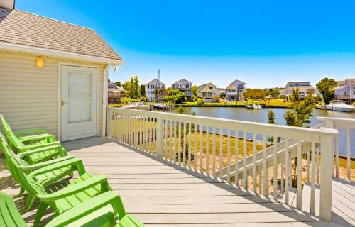 Colington Harbour House | 5531 - The Bird House