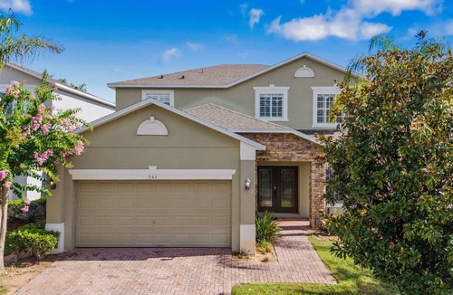 Highgate Park House | 5BR Pool Home-Spa-Epic Game Room Near Disney