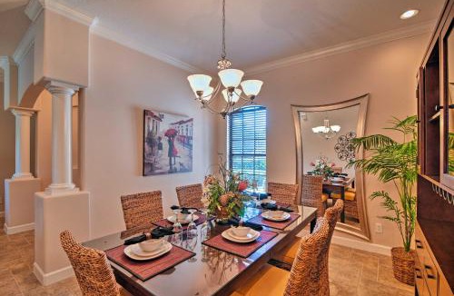 Calabria House | 6 Mi to Disney: Gem w/Pool & Spa in Kissimmee
