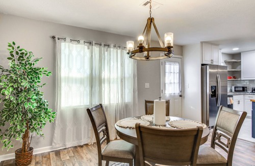 Augusta Cottage | 6 Mi to The Masters: Updated Home w/Yard!