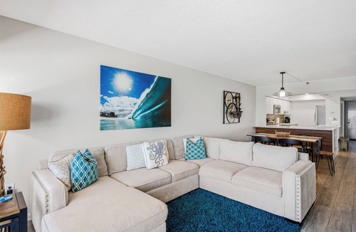 Madeira Beach Condo | 603 Villa Madeira White Sand Beachfront Condo with Stunning Sunsets