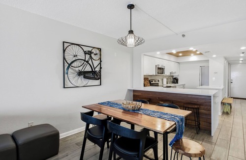 Madeira Beach Condo | 603 Villa Madeira White Sand Beachfront Condo with Stunning Sunsets